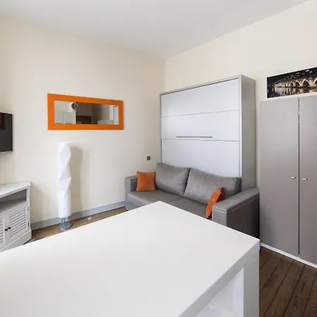 Triangle D'or Apartment *