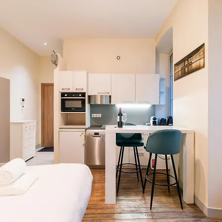 아파트 Triangle D'or 보르도